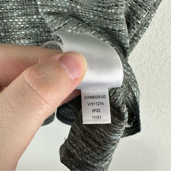 Athleta Green Gray Ultimate Scoop Mesh Athletic Athleisure Tank Top Size XL - Picture 6 of 6